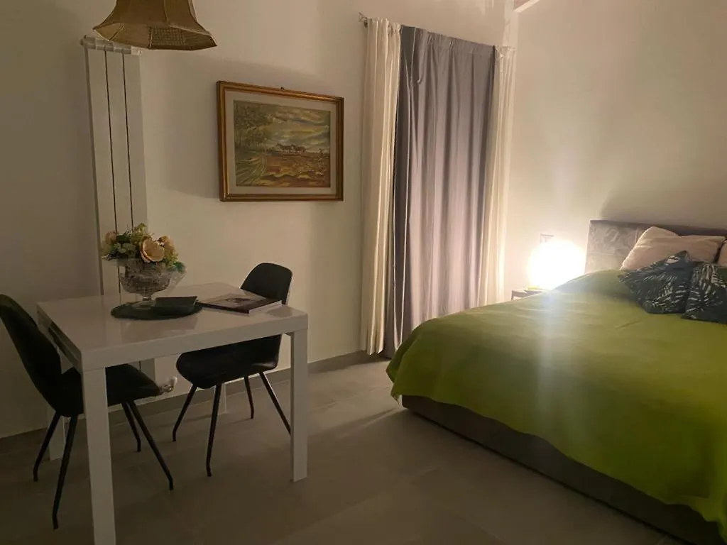 Le Charme Pino Apartment Bussolengo